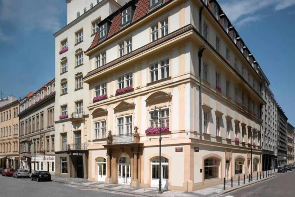 Unique Old Town Apartments At Palace Dlouha Prag Eksteriør billede